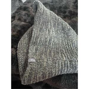 Pistil gray sweater chunky infinity scarf warm winter